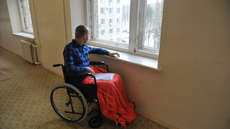 Беда не приходит одна. В воронежской семье за жизнь борются отец и маленький сын