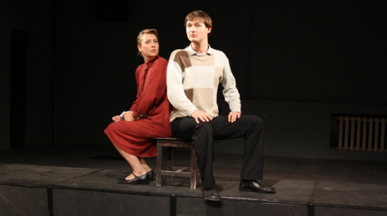 Студенты ГИТИСа восхитили воронежцев своим дипломным спектаклем «Невозможное»