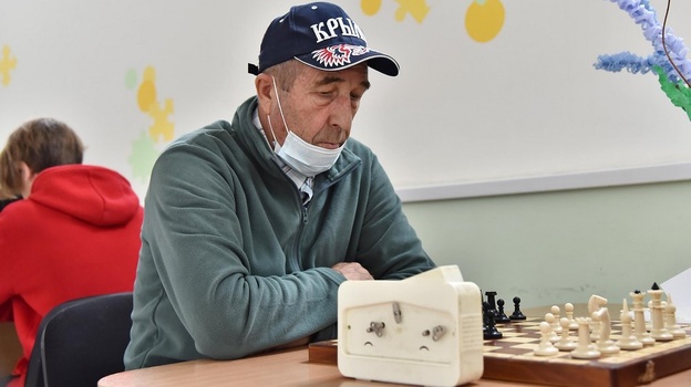 Бутурлиновский шахматист стал призером межрайонного турнира в Петропавловке