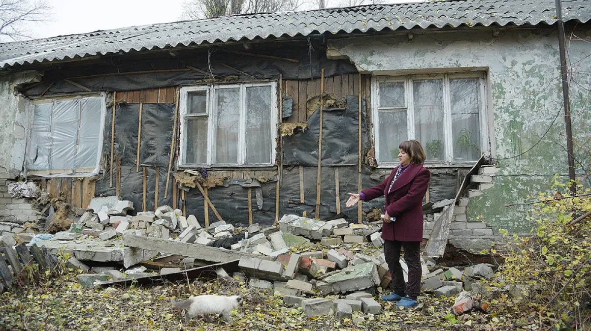 Куда деваться? Воронежские экс-заводчане десятилетиями живут в бараке для  сезонных рабочих