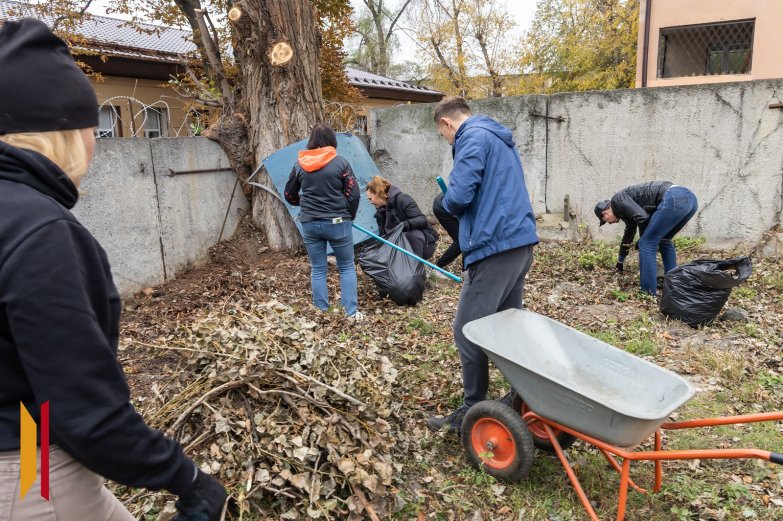 Субботник МВП и РИА осень