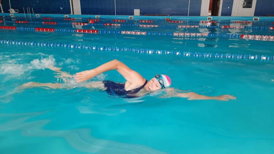 Поворинская 60-летняя пловчиха завоевала «золото» на областной Спартакиаде пенсионеров