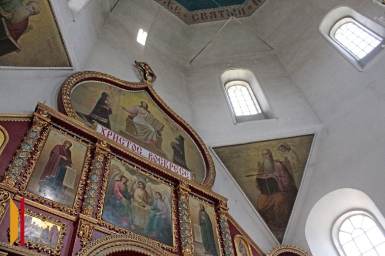 верхний храм