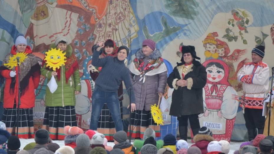 Жительница Ольховатского района 38 раз подняла 16-килограммовую гирю