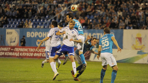 Воронежский «Факел» проиграл «Зениту-2» в Санкт-Петербурге