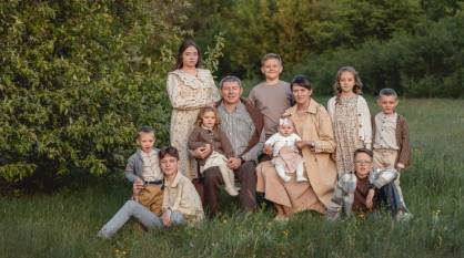 Много детей – семейная традиция. Награжденные Владимиром Путиным супруги Богдановы из Воронежской области поделились секретами воспитания 5 сыновей и 5 дочерей