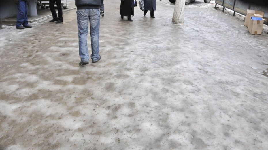  В Воронеже после ледяного дождя 13 февраля пострадали 174 человека 