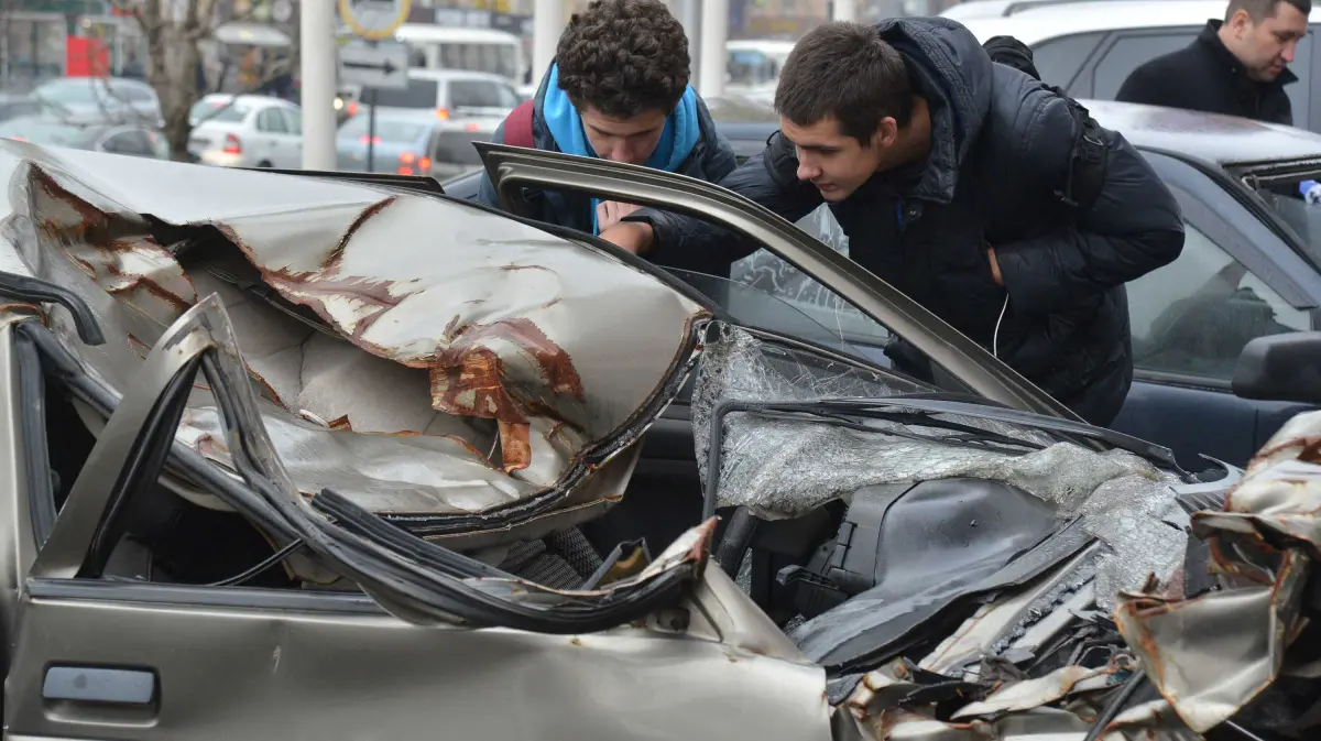 Страшно и хочется плакать. Воронежцам показали покореженные в авариях  автомобили