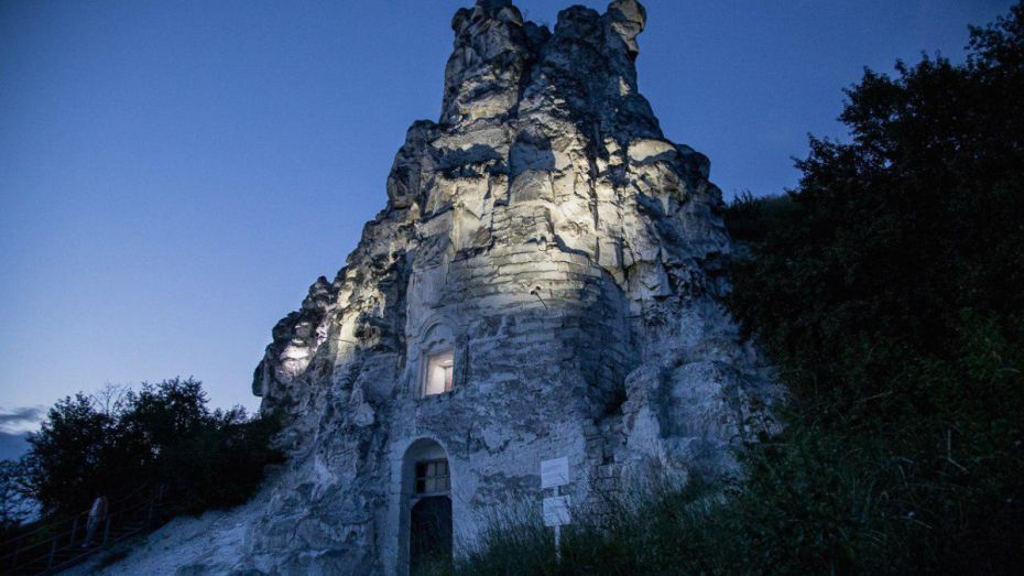 На «Ночи в Дивногорье» воронежцы посетят пещеры с сотнями свечей