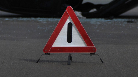 В Воронежской области два человека погибли в ДТП из-за опрокидывания автомобилей