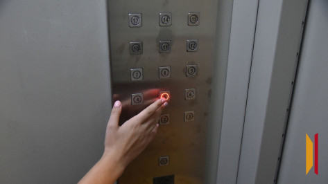 В Воронежской области в 2025 году заменят 317 лифтов в 95 многоквартирных домах