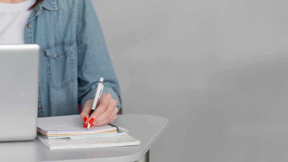 Студентов и выпускников вузов 2025-2026 годов пригласили на стажировку в ВТБ