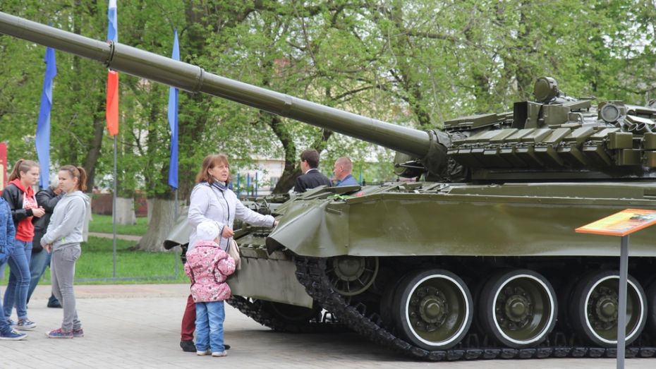 В Боброве открылся музей военной техники
