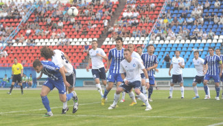 Воронежский «Факел» победил саратовский «Сокол» в главном матче сезона