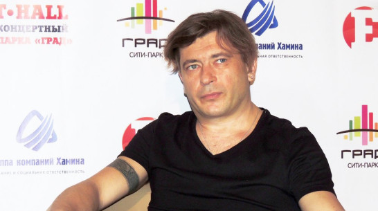 Группа «Би-2» в Воронеже: «Мы остались должны Киркорову за аренду его полосатых штанов»