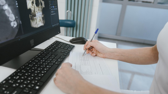 Почти 1 млрд рублей ТФОМС направил на лечение воронежцев за пределами региона в 2021 году