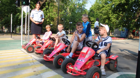 В Острогожске построили детский автогородок