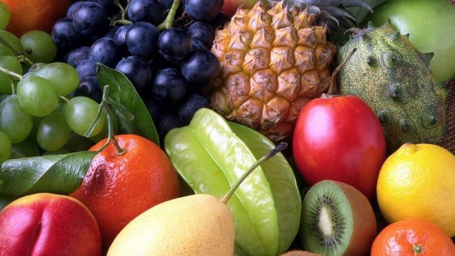 Минтруд увеличит содержание овощей и фруктов в потребительской корзине