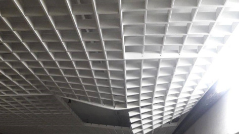 Повреждение вандалами подземного перехода в Воронеже попало на видео