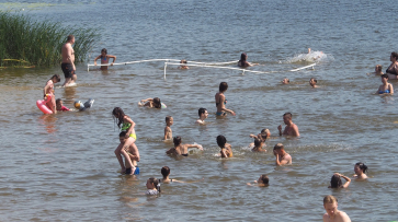 В Воронеже 72-летняя женщина утонула на пляже в Боровом