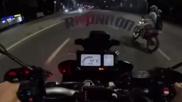 Полицейскую погоню за мотоциклом по Воронежу сняли на видео