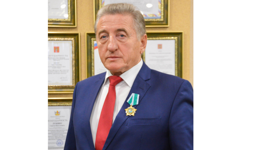 Воронежскому сенатору Сергею Лукину вручили орден Дружбы