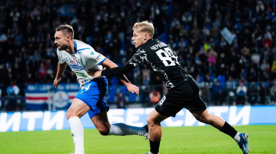 Воронежский «Факел» и «Чайка» сыграли со счетом 0:0