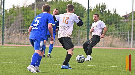 Футбольные команды Бутурлиновки и Таловой сыграли вничью на областном первенстве