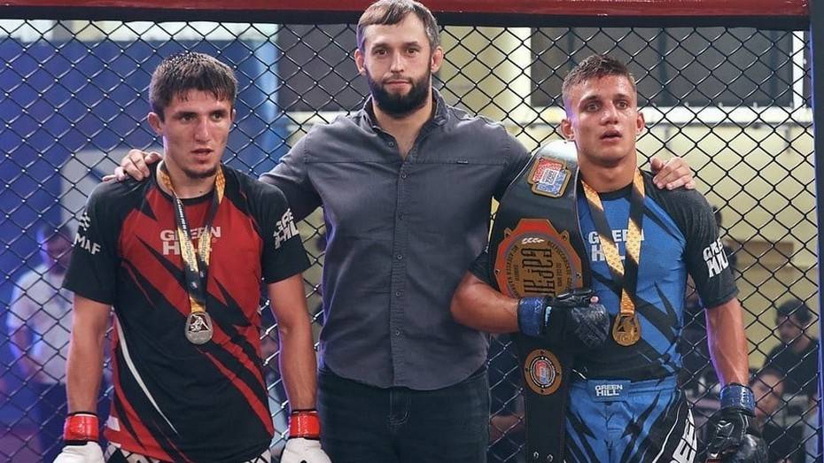 Рамонский спортсмен победил во всероссийском турнире по ММА в Тульской области