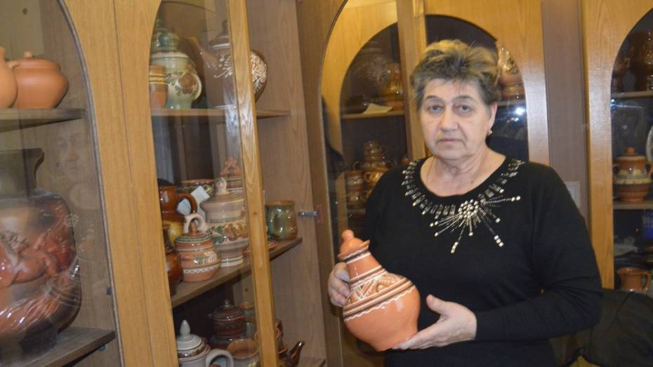 В Рамонском районе открыли музей керамики
