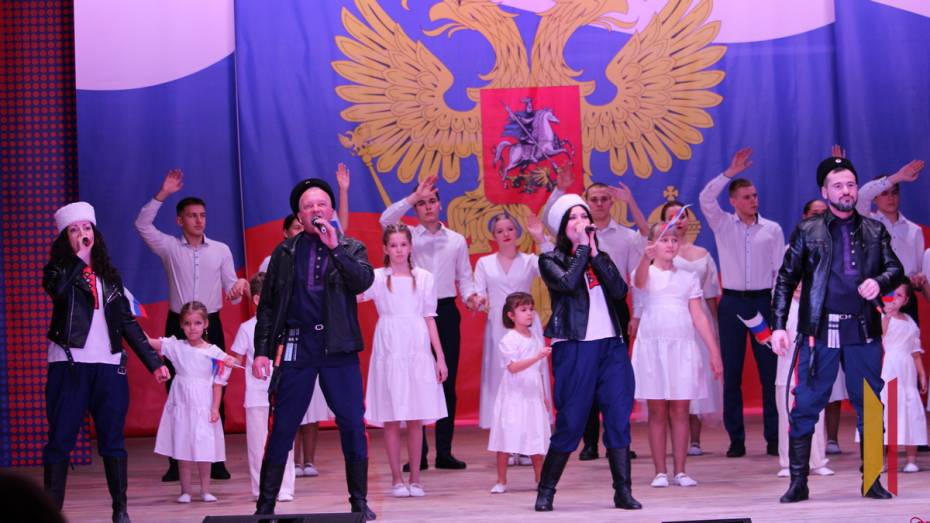 В Хохольском районе проведут концерт и выставки в честь Года защитника Отечества