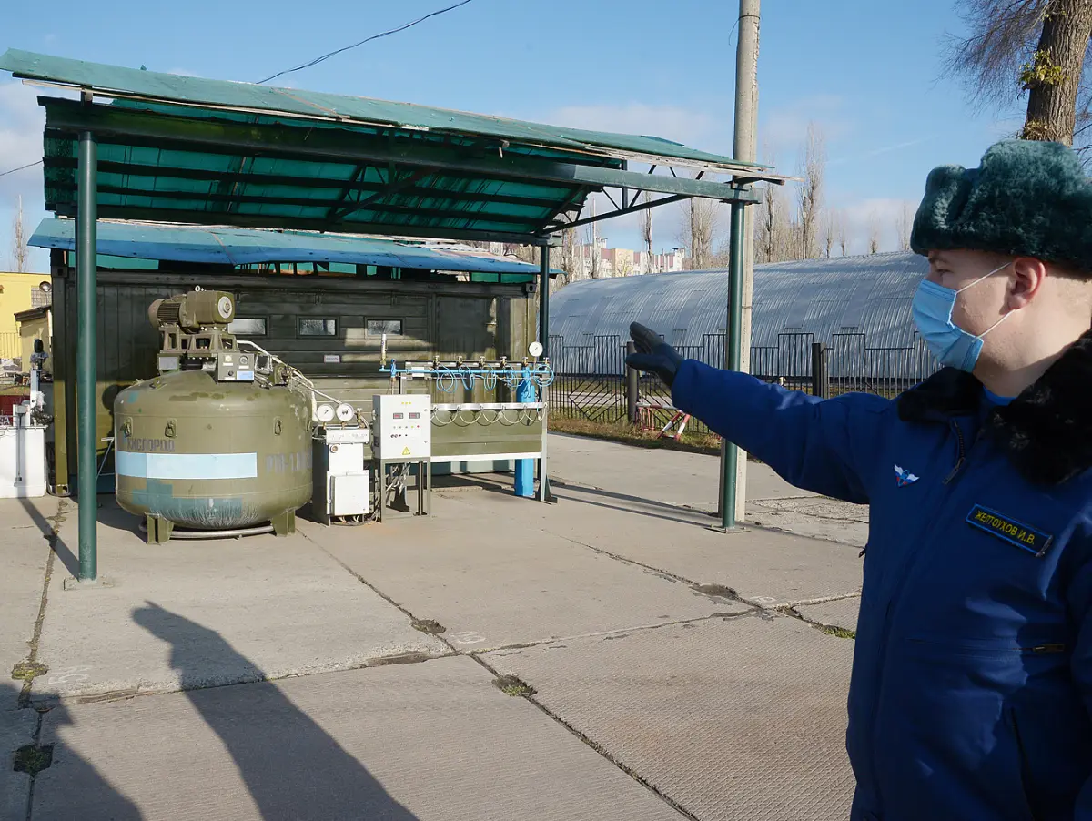 Воздух в помощь. Как в Воронеже курсанты Военно-воздушной академии добывают  кислород