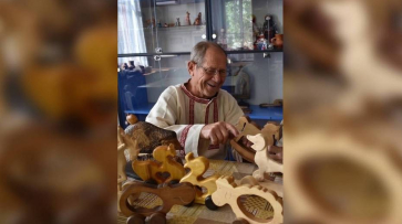 Борисоглебский резчик по дереву стал лауреатом всероссийского конкурса мастеров