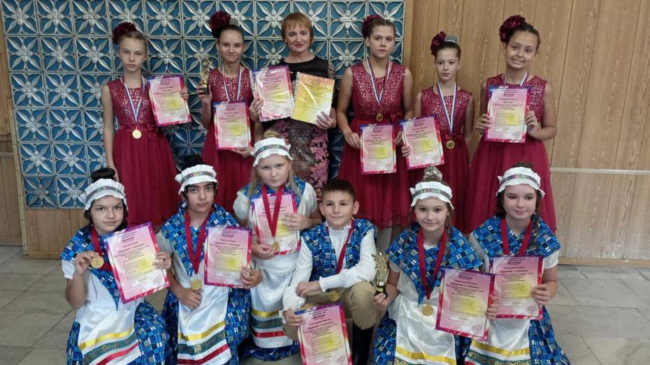Хохольские танцоры завоевали Гран-при международного конкурса «Звездный час»