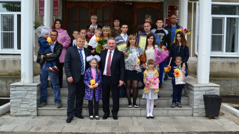 В Грибановке 8 семей получили свидетельства на приобретение жилья