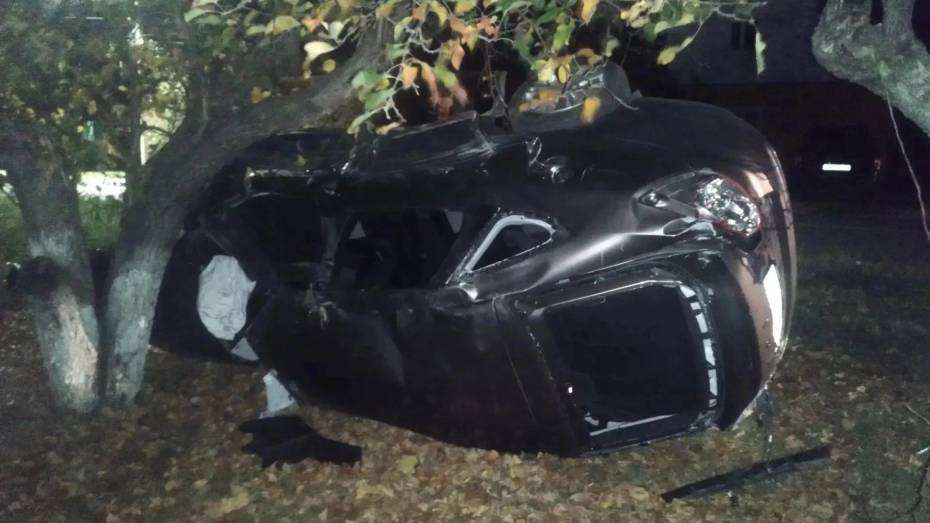 В столкновении Renault и «Лады» в Борисоглебске Воронежской области пострадали 3 человека