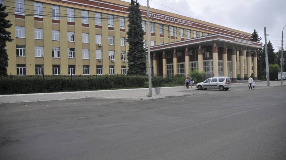 За 2 дня в Воронежский госуниверситет поступило более 400 заявлений от абитуриентов