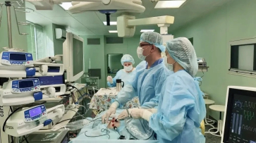 Воронежские врачи успешно прооперировали 6-дневного мальчика с врожденной болезнью кишечника