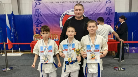 Грибановский каратист завоевал «золото» на межрегиональном турнире