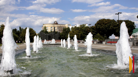 В Воронеже ищут подрядчика, который будет обслуживать фонтан на площади Победы