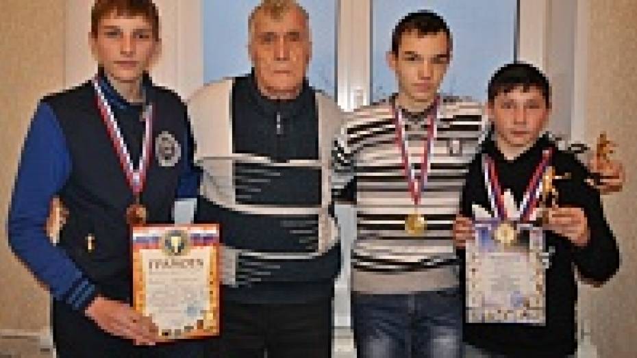 Семилукские боксеры стали победителями липецкого турнира