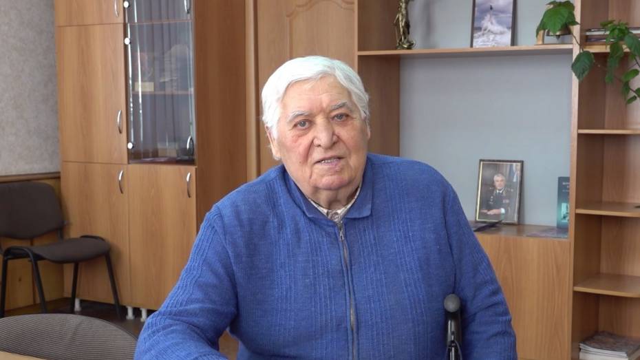 Воронежский 85-летний пенсионер помог поймать мошенника