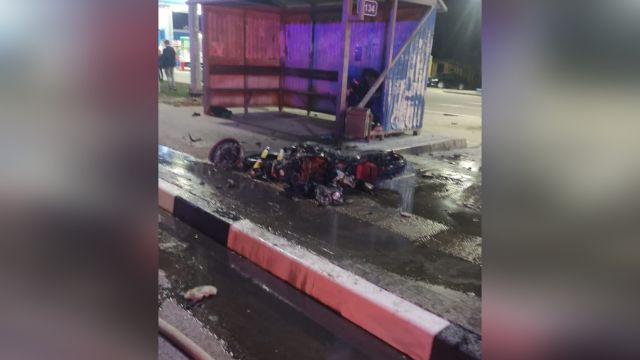 Двое мужчин на мотоцикле Yamaha разбились на трассе под Воронежем