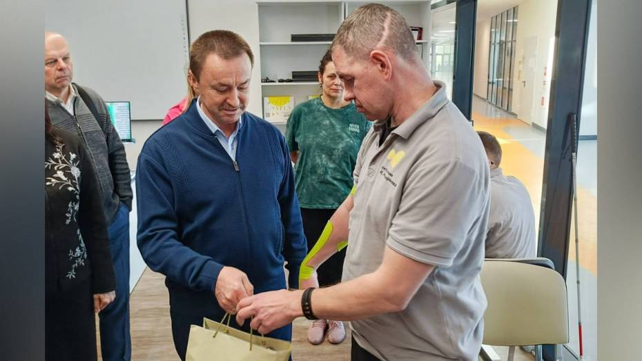 Депутаты Воронежской облдумы ознакомились с уникальным центром реабилитации бойцов СВО в Сергиевом Посаде