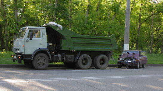 Под Воронежем разбился водитель «ВАЗа» и пострадал его пассажир