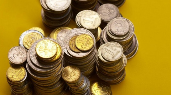 62-летняя жительница Лискинского района украла у соседей пластиковую бутылку, набитую мелочью