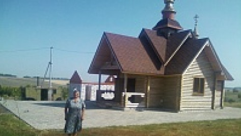 Житель Воронежа построил в Хохольском районе церковь