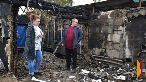 У семьи Шаровкиных из Борисоглебска сгорел дом