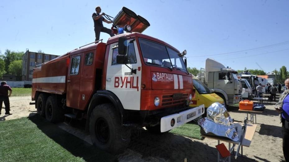 Воронежские спасатели приглашают жителей региона посмотреть спецтехнику