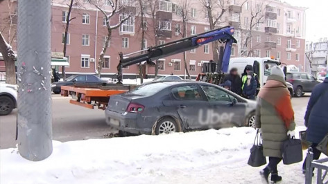 У воронежского лихача арестовали автомобиль за штрафы на 144 тыс рублей